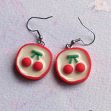 Doodle Cream Tarts earrings