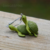 Detailed Turtle earrings