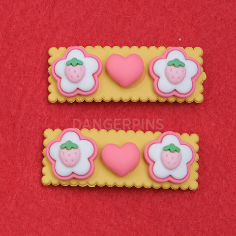 Set of 2 Strawberry Cookie Star hair clips