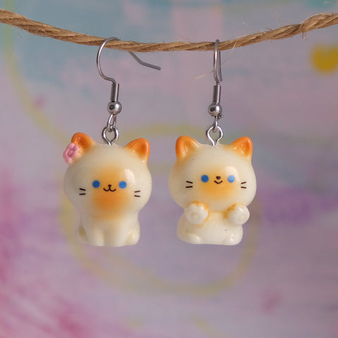 Very Pleasing Siamese Cats Earrings