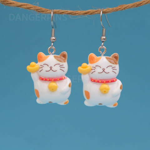 Extra Lucky Cats earrings