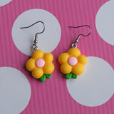 Plain & Simple Flowers Earrings