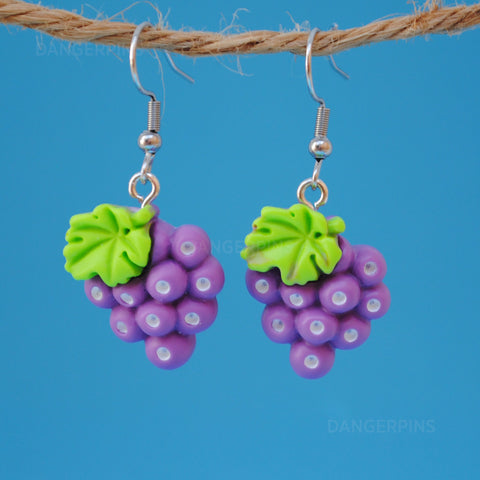 A lovely bunch of grapes earrings