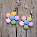 Pastel pillow daisy earrings