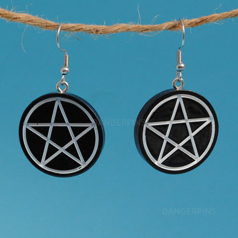 Dark & witchy Pentagram earrings