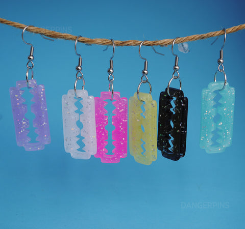 Razorblade sparkle earrings