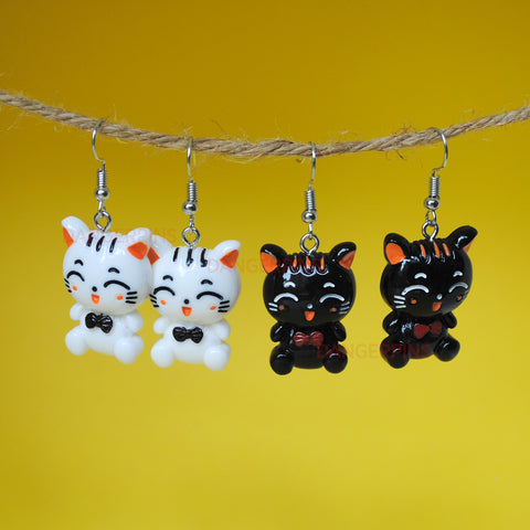 2 Pairs of Happy Cat Earrings