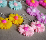 Glitter Daisies flowers earrings