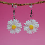 Simple White Daisies earrings