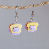 Small Bread Cat earrings