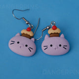 Susan the Cupcake Kitten earrings